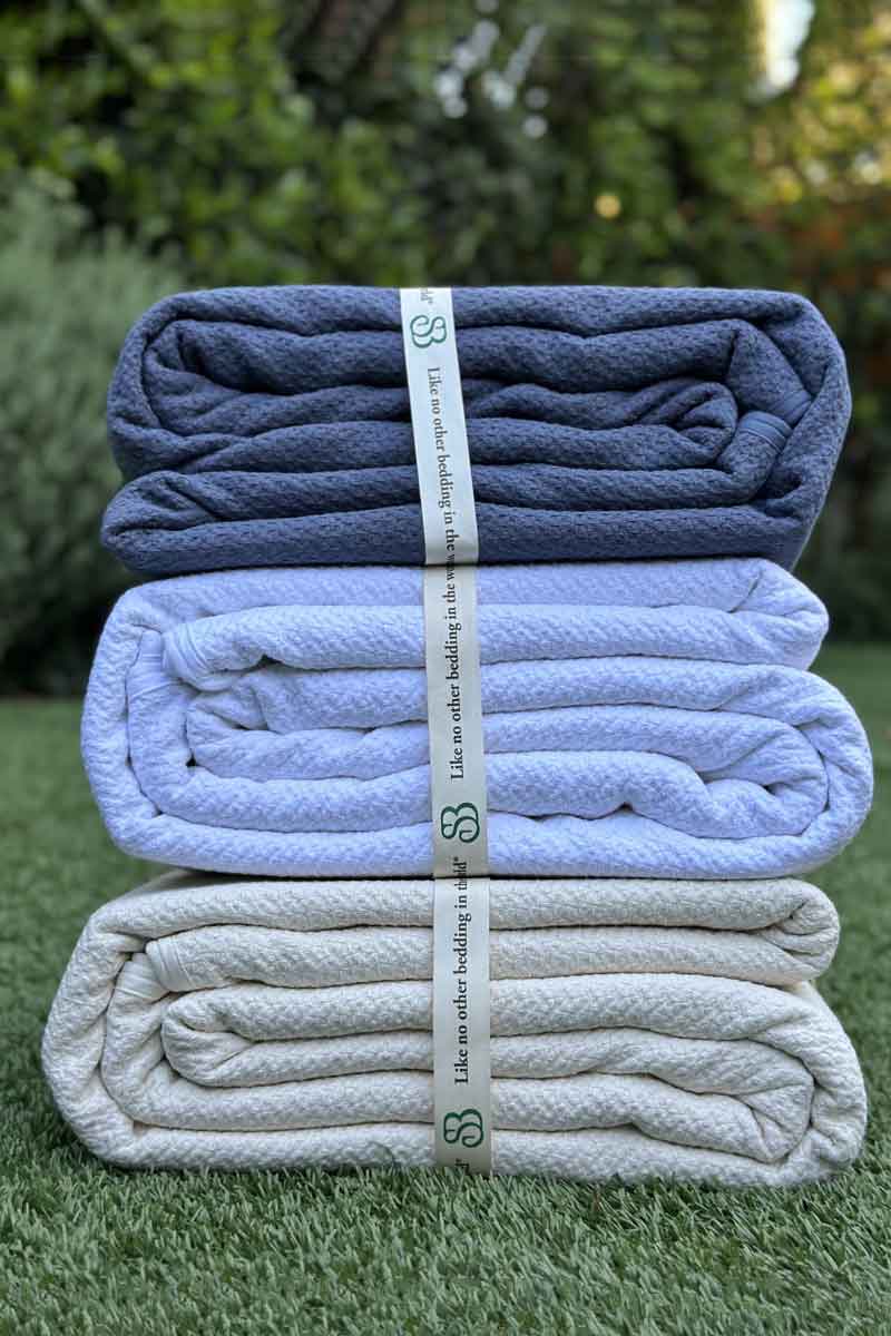 Organic Cotton Honeycomb Jacquard Blanket by Sleep & Beyond