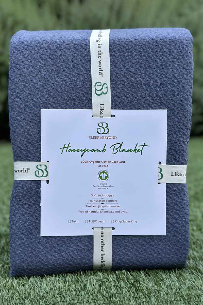 Organic Cotton Honeycomb Jacquard Blanket by Sleep & Beyond