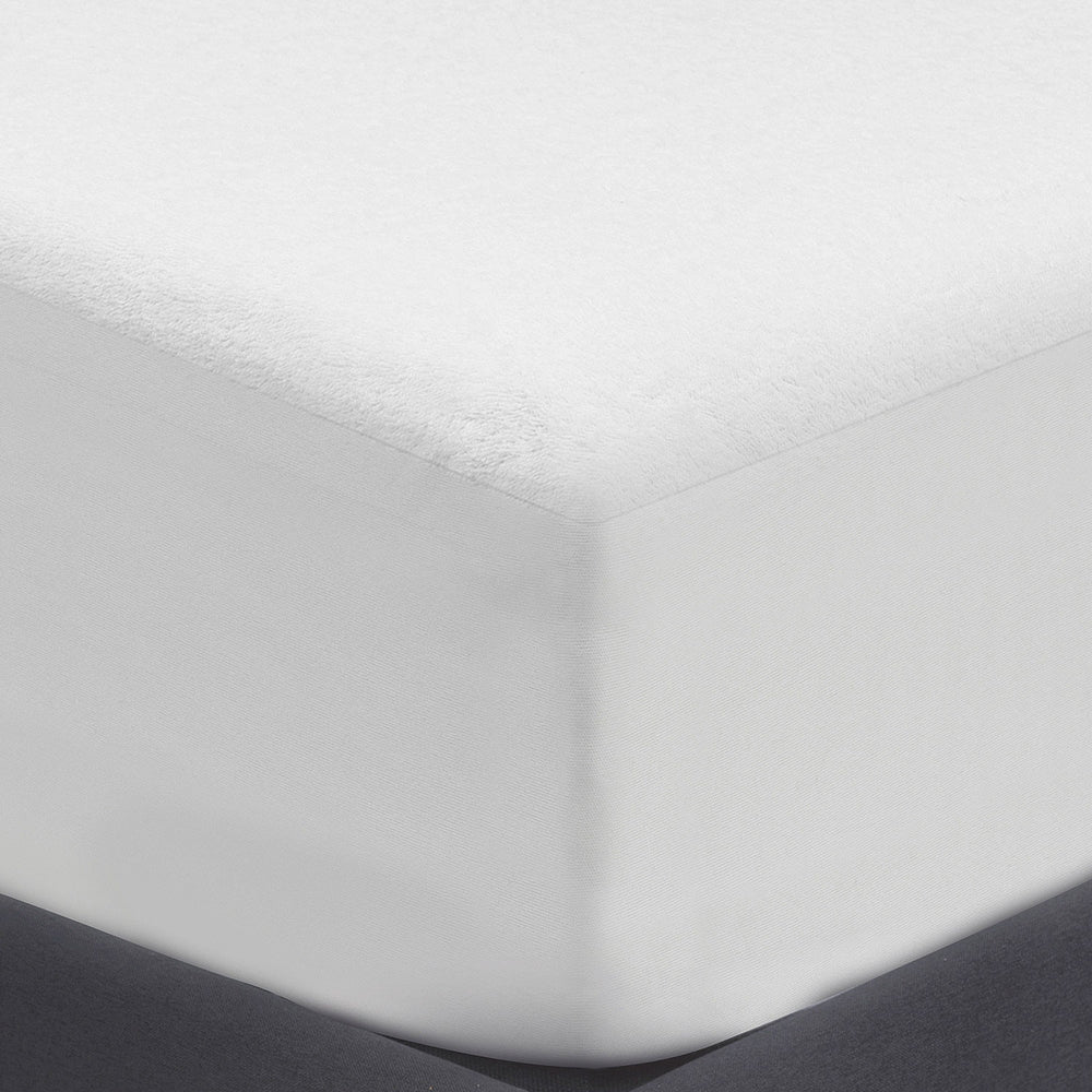 Secco Waterproof Mattress Protector by SG