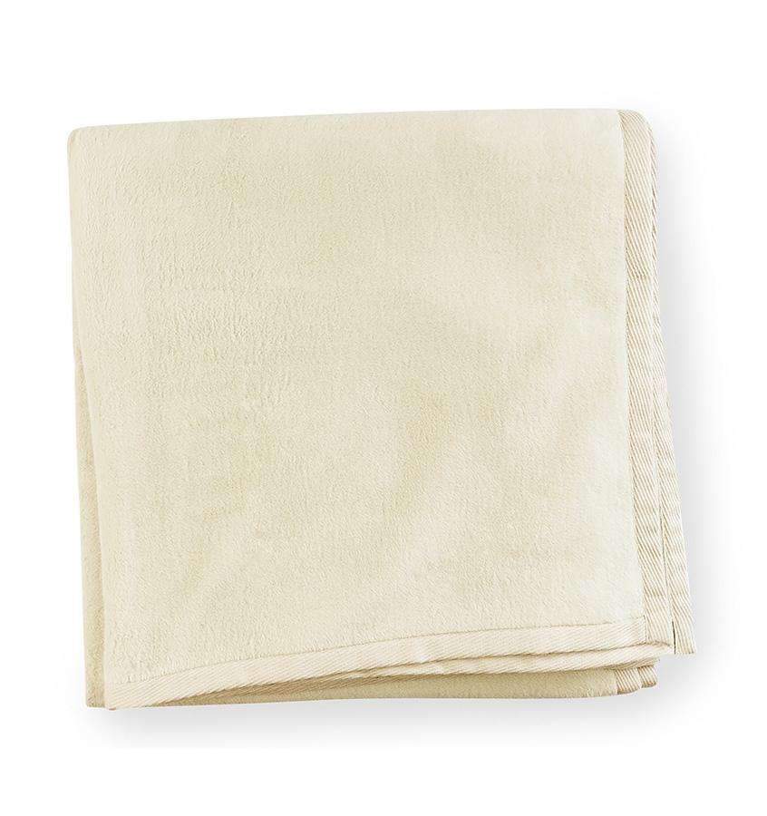 Blankets St. Moritz Blanket by Sferra Twin 67x90 / Ivory Sferra