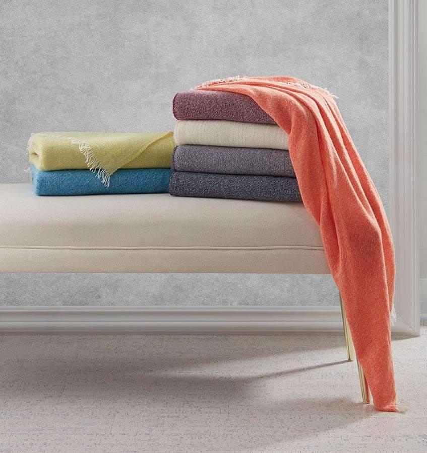 Cashmere Throw Ciarra Cashmere Throw by Sferra Sferra