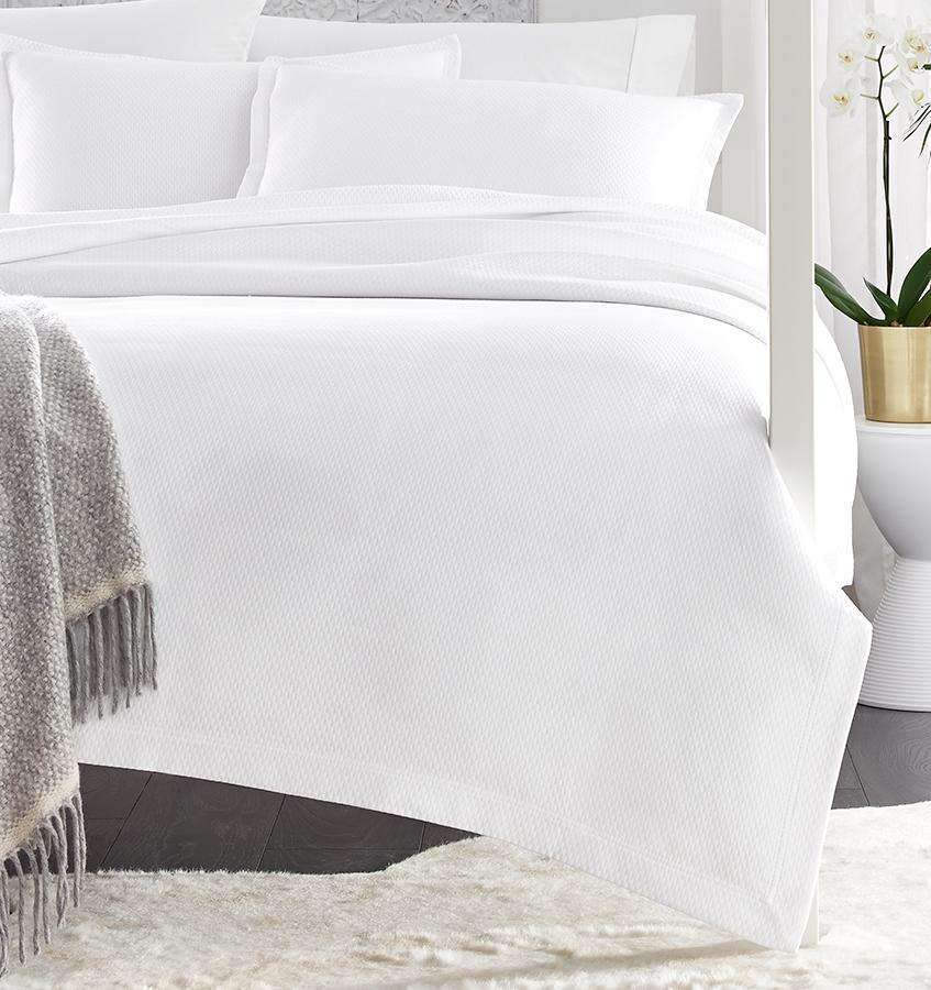 Coverlets Perrio Coverlet by Sferra Sferra