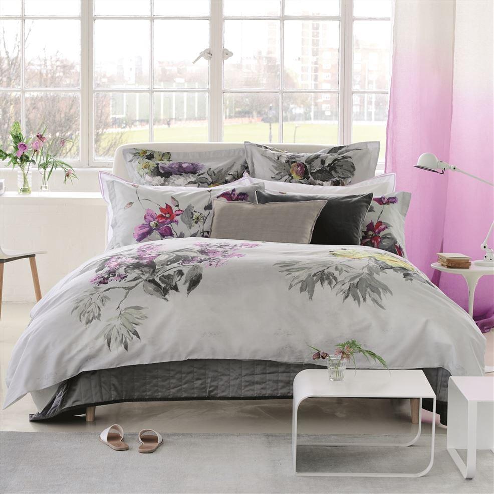 Duvet Cover Caprifoglio Argento Duvet Cover by Designers Guild Designers Guild