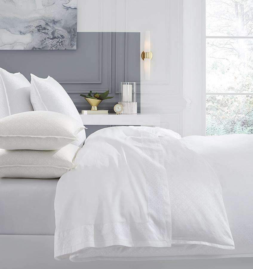 Duvet Covers Giza 45 Quatrefoil Duvet Cover by Sferra Sferra
