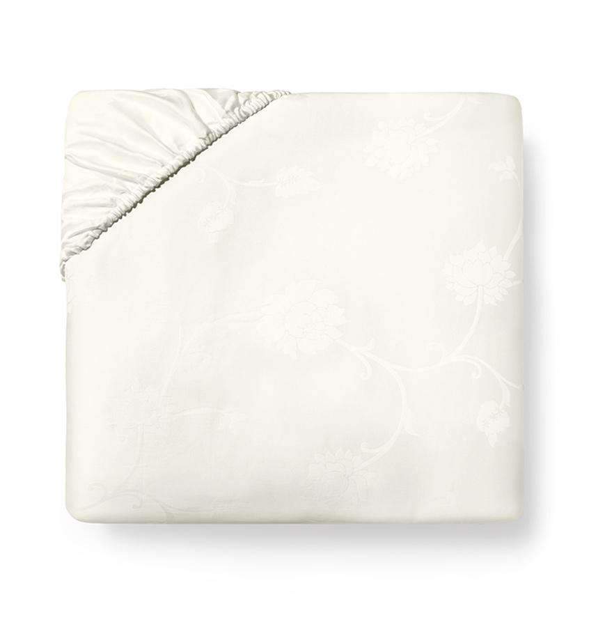 Fitted Sheets Giza 45 Jacquard Fitted Sheet by Sferra Queen 60x80x17 / Ivory Sferra