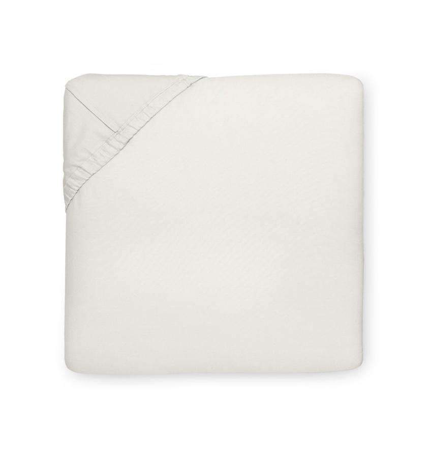 Fitted Sheets Giza 45 Sateen Fitted Sheet by Sferra Queen 60x80x17 / Ivory Sferra