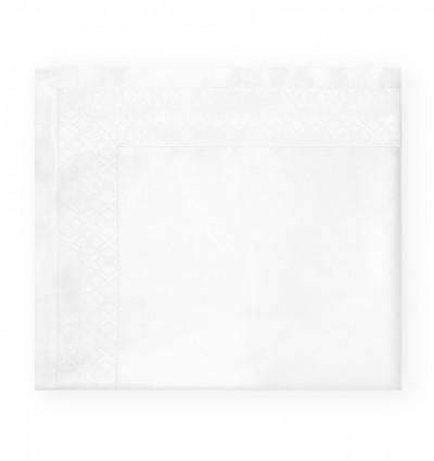 Flat Sheets Giza 45 Quatrefoil Flat Sheet by Sferra Queen / White Sferra