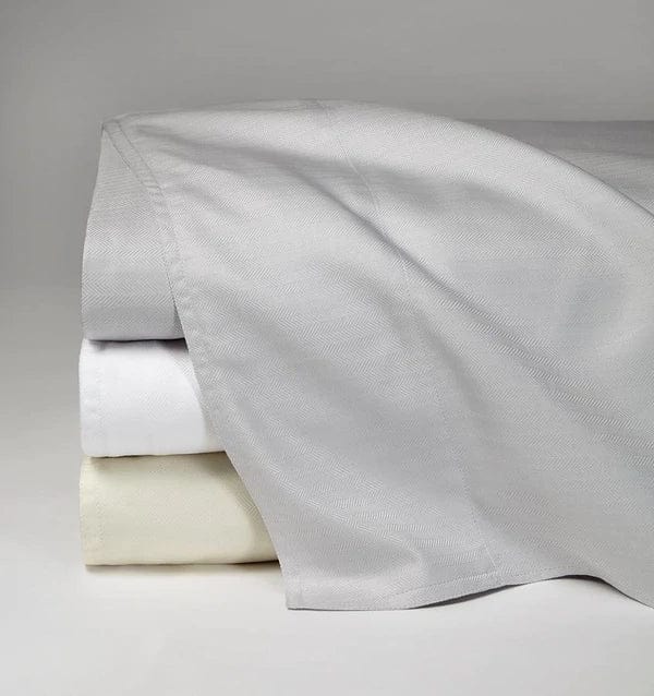 Flat Sheets Tesoro Flat Sheet by Sferra Sferra