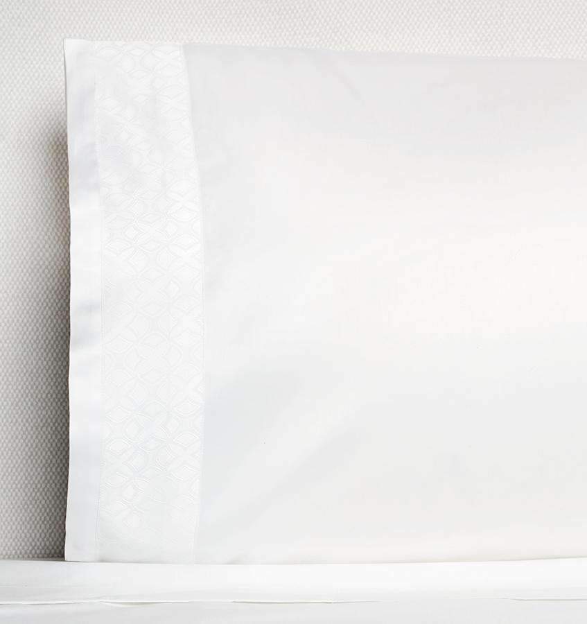 Pillowcases Giza 45 Quatrefoil Pillowcase Pair by Sferra Sferra