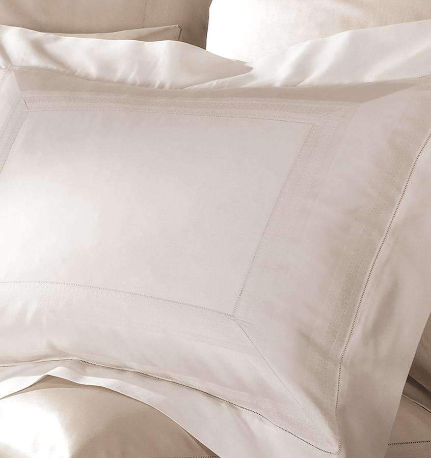 Shams Capri Sham by Sferra Standard 21x26 / Ivory Sferra